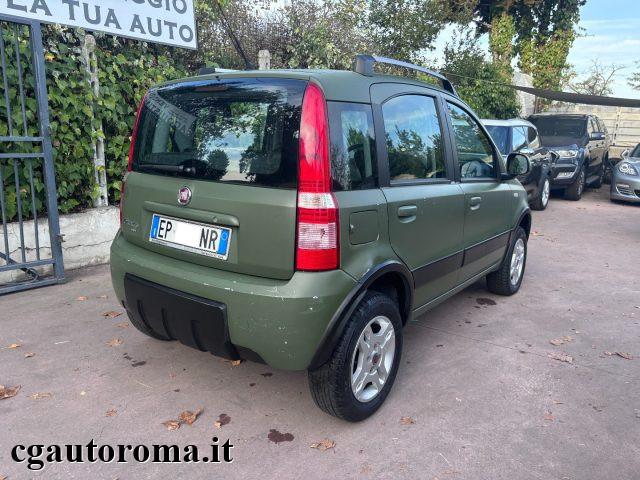 FIAT Panda 1.3 MJT 16V DPF 4x4 Climbing