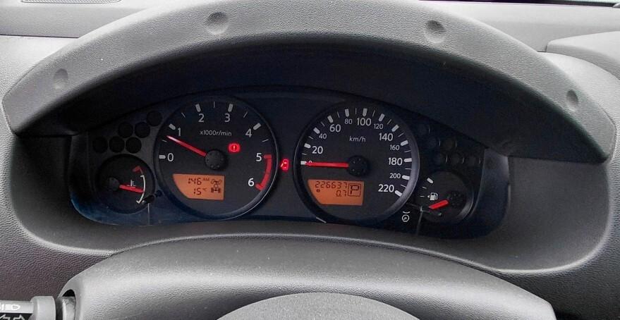 Nissan Navara 2.5 dCi 4 porte Double Cab LE