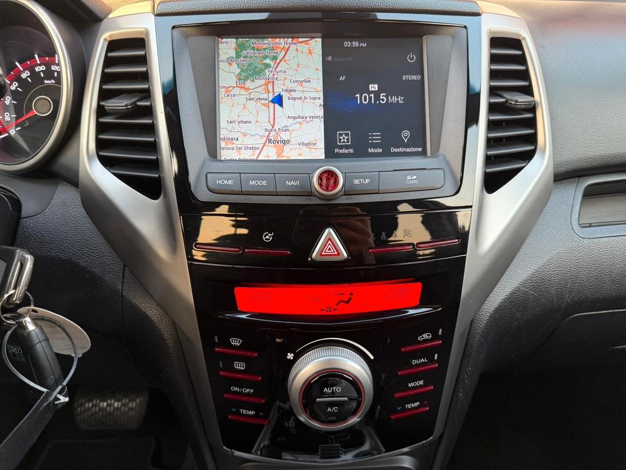 Ssangyong Tivoli 1.6d 2WD