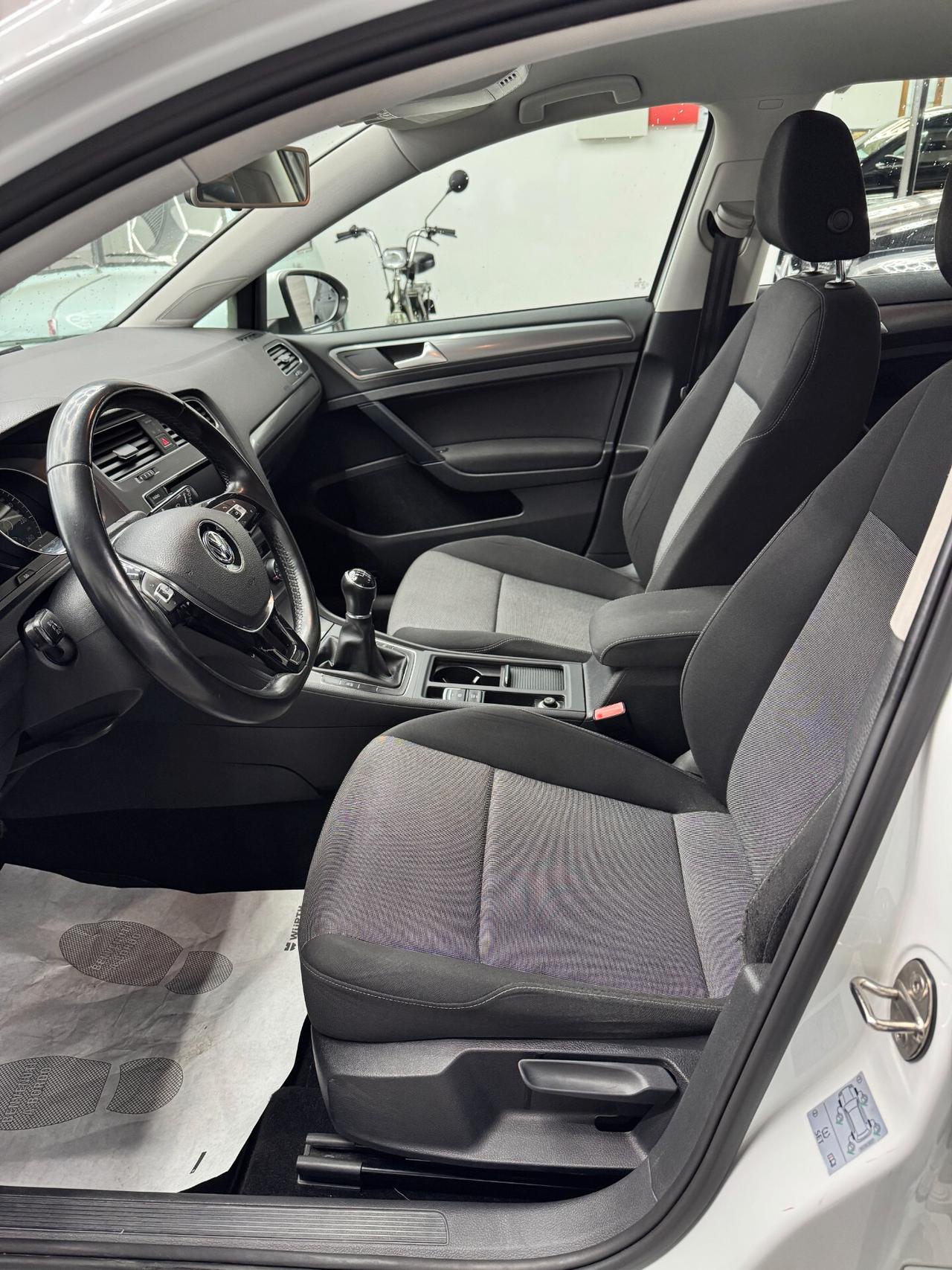 Volkswagen Golf 1.6 TDI 5p. Comfortline BlueMotion Technology