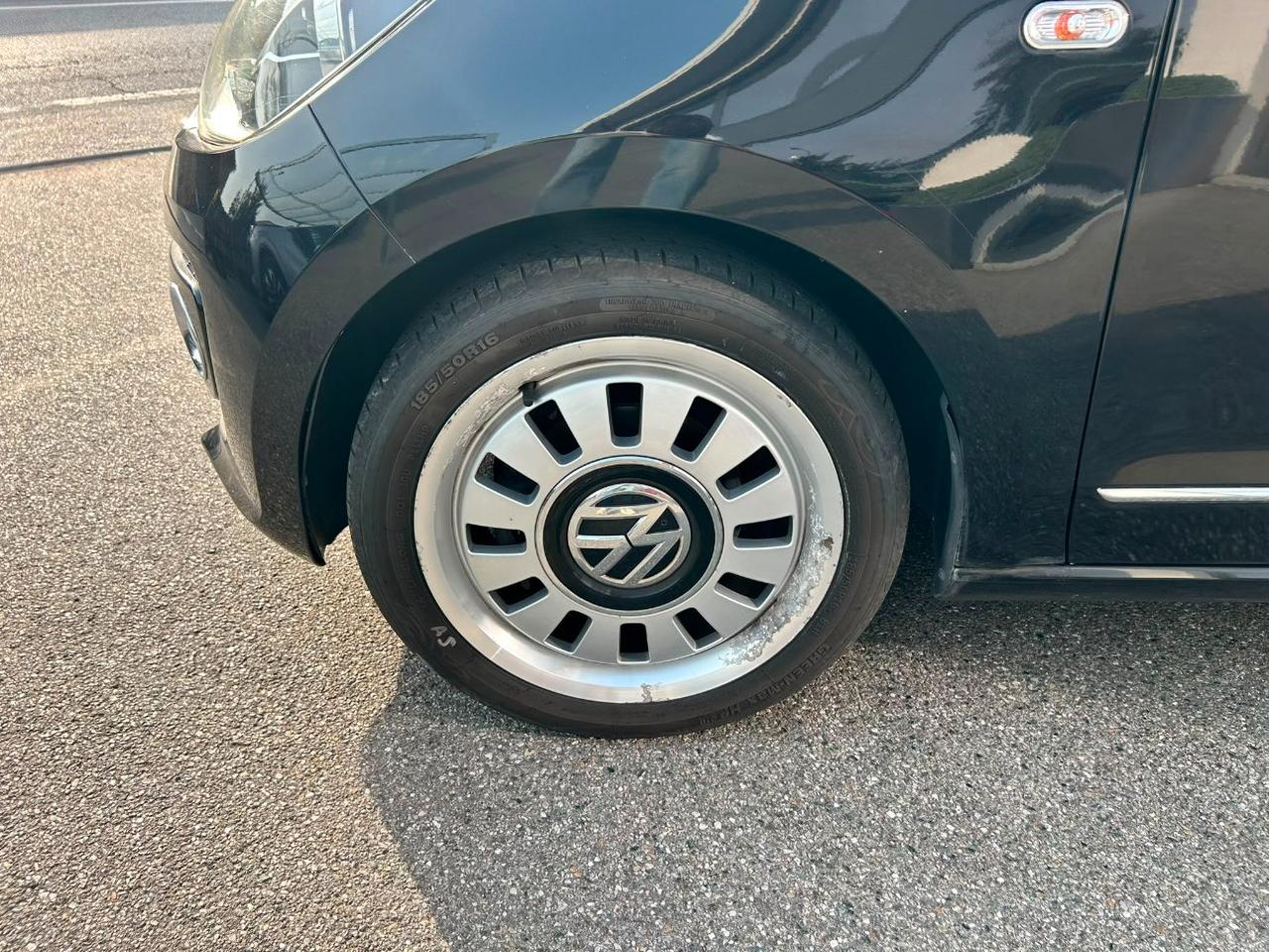 Volkswagen up! 3 Porte up! 3p 1.0 High up!