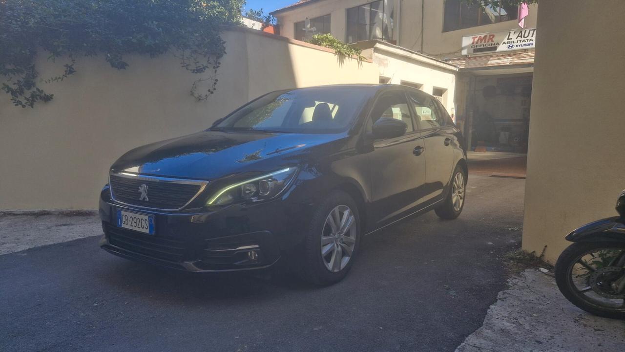 Peugeot 308 BlueHDi 130 S&S Active
