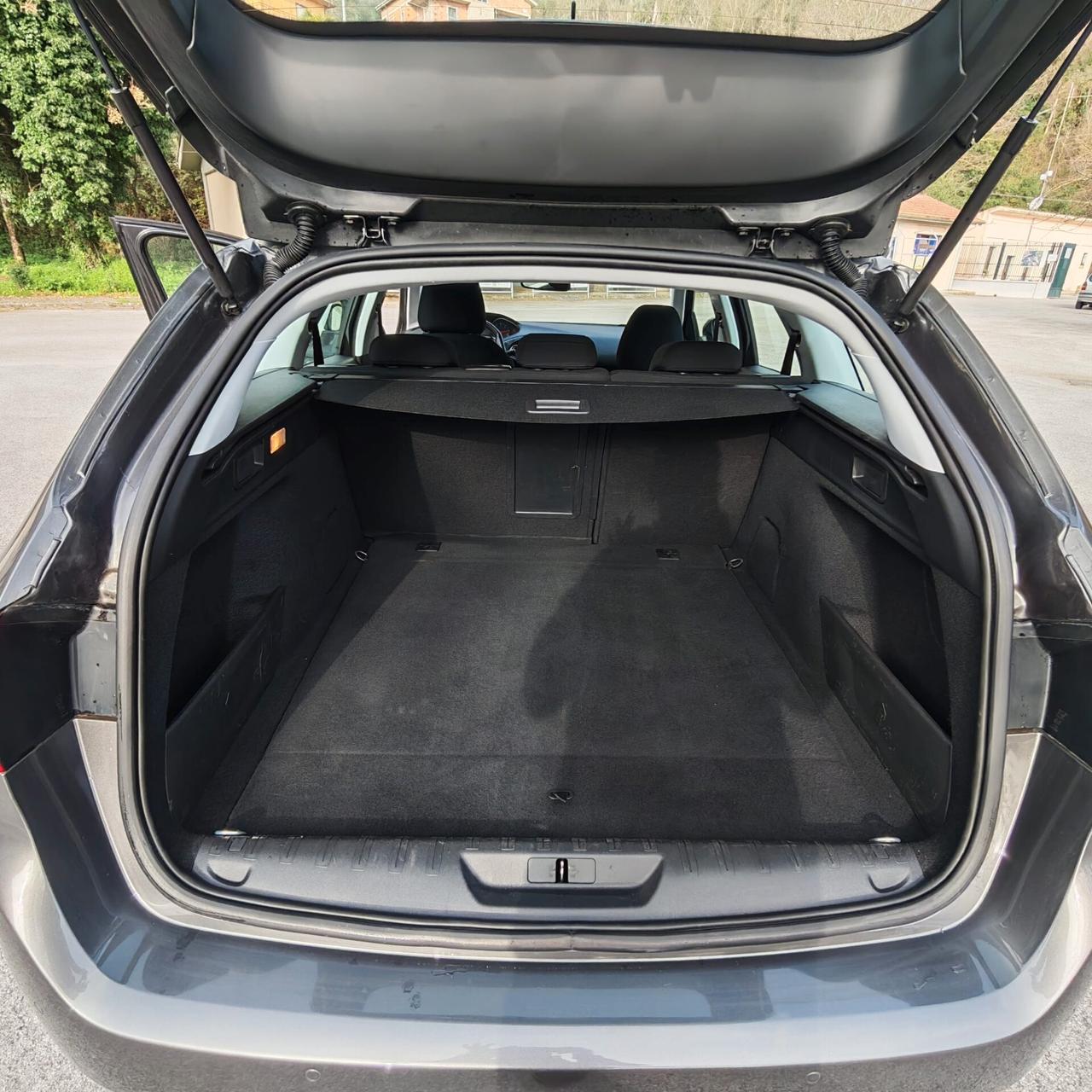 Peugeot 308 BlueHDi 130 S&S SW Business