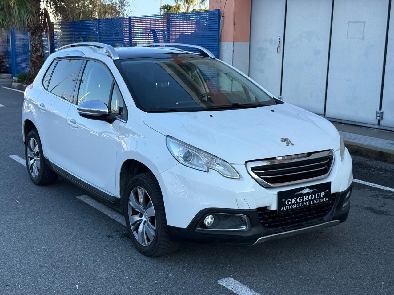 Peugeot 2008 1.6 e-HDi 92 CV -Allure -AUTOMATICA
