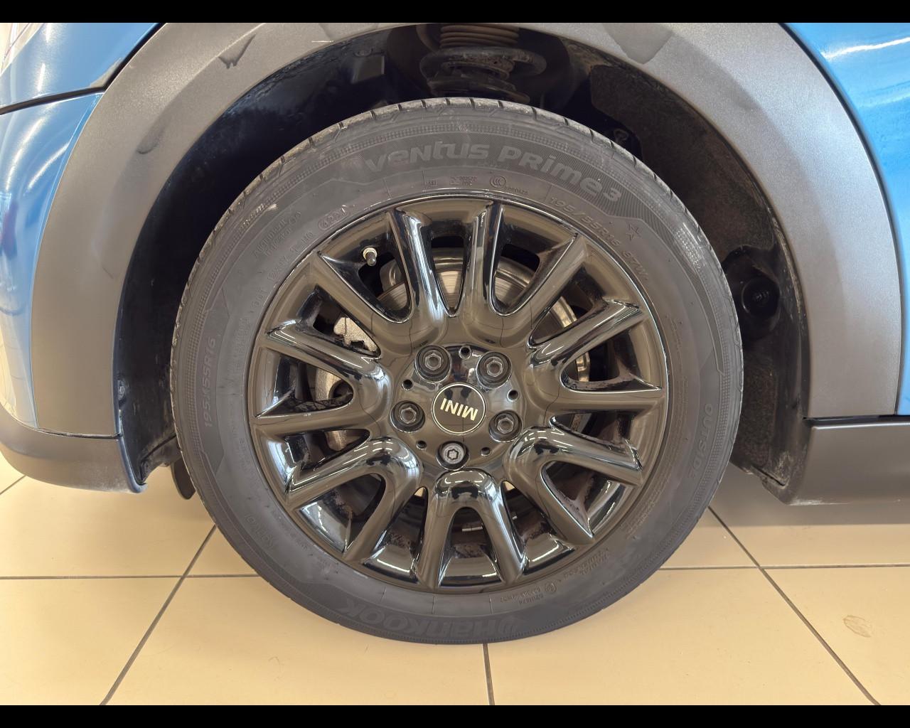 MINI Mini 5 porte (F55) - Mini 1.5 Cooper Classic 5 porte