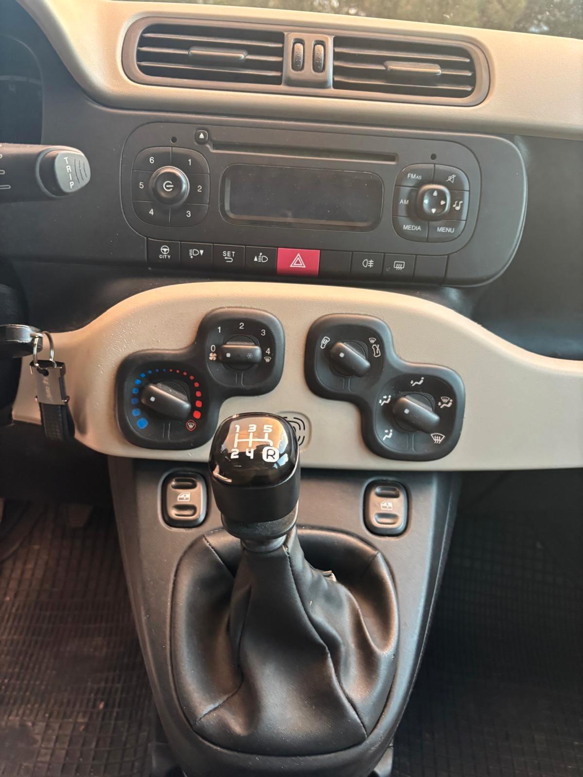 Fiat Panda 1.2 Lounge - 2013