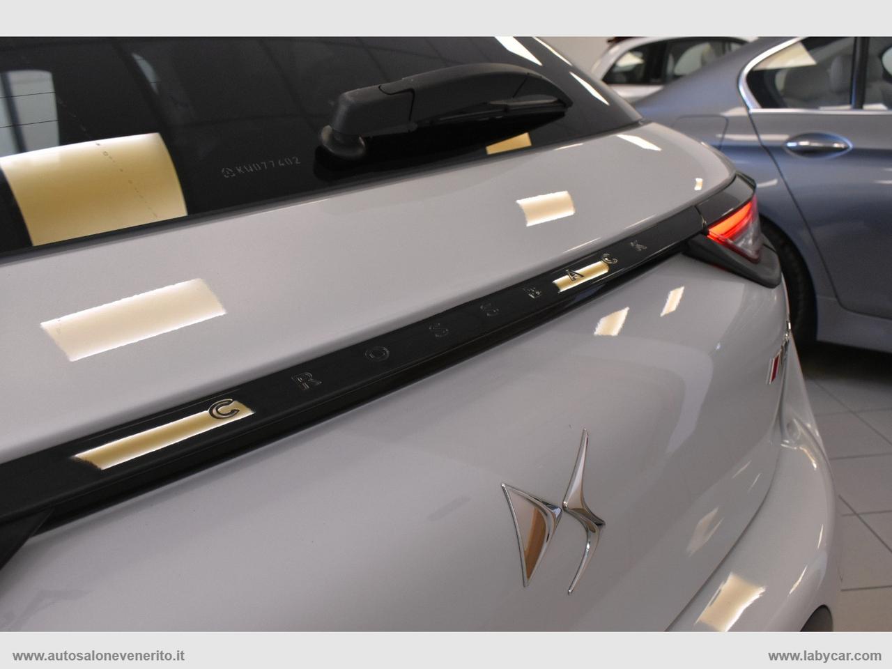 DS AUTOMOBILES DS 3 Crossback BlueHDi 100 Perform. Line