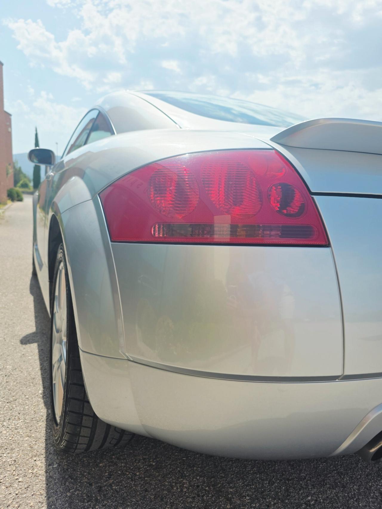 Audi TT coupe' 77.000 km UniPro Top Conditions