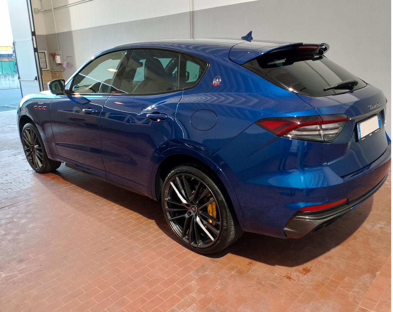 Maserati Levante V8 580 CV AWD Trofeo