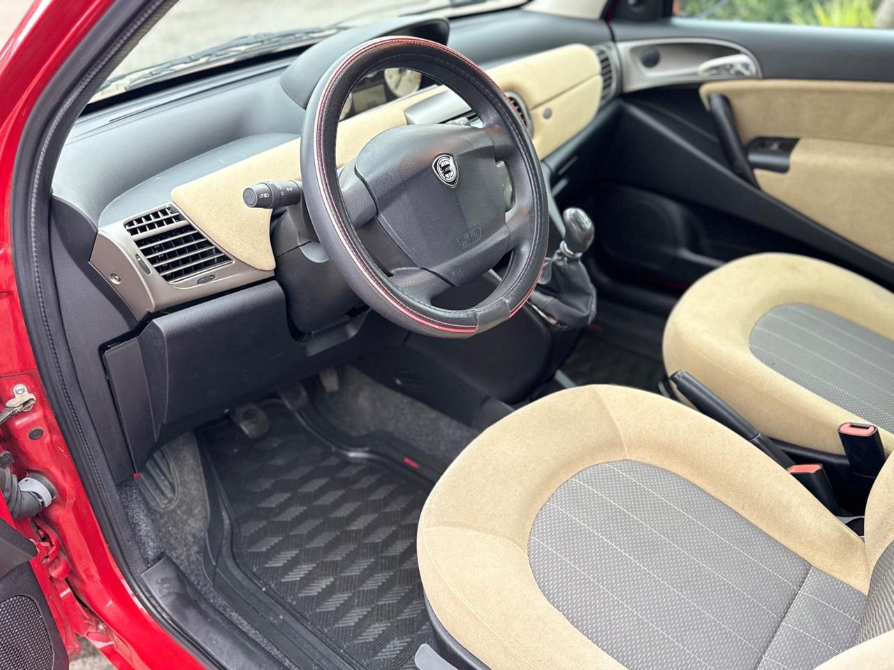 Lancia Ypsilon 1.2 60CV 44KW BENZINA 110.000KM