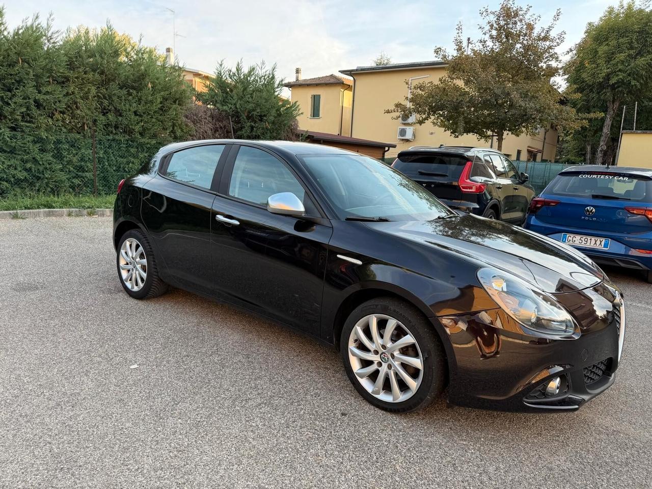 Alfa Romeo Giulietta 1.6 JTDM - NEOPATENTATI - 12 MESI DI GARANZIA -