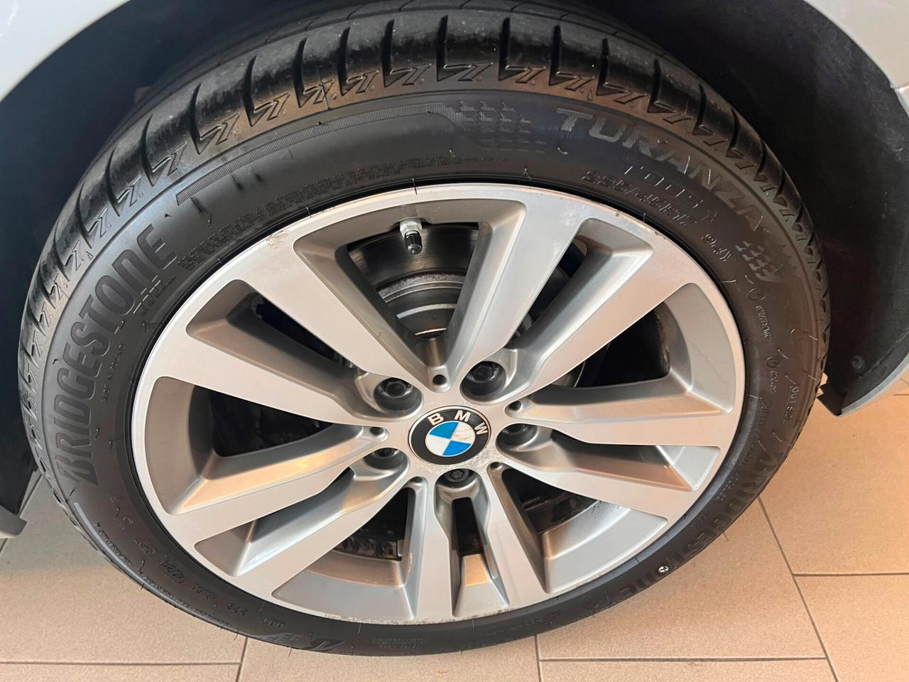 Bmw 116 116d 5p. Business