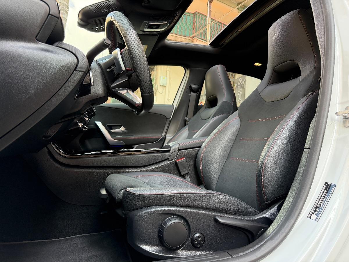 New Mercedes Classe A 180d Premium AMG Night Edition 116CV