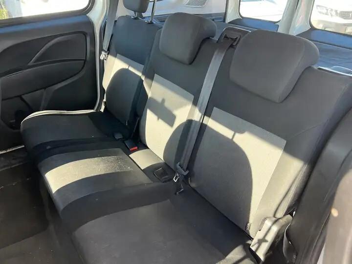 Doblo 1.3 mjt 16v 95cv N1 AUTOCARRO 5 POSTI
