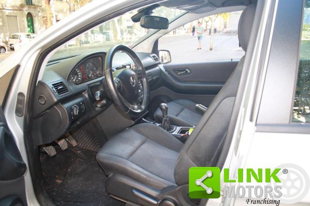 MERCEDES-BENZ A 180 CDI Elegance