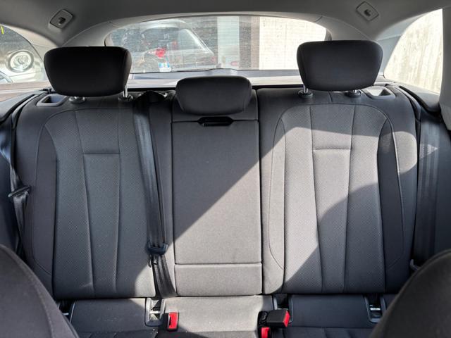 AUDI A4 Avant 30 TDI/136 CV S tronic