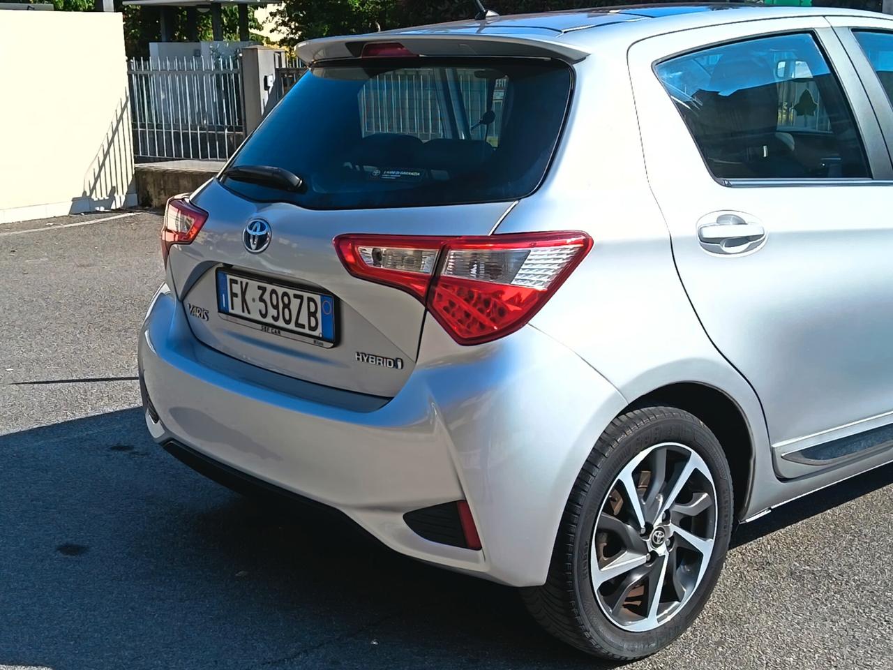 Toyota Yaris hybrid