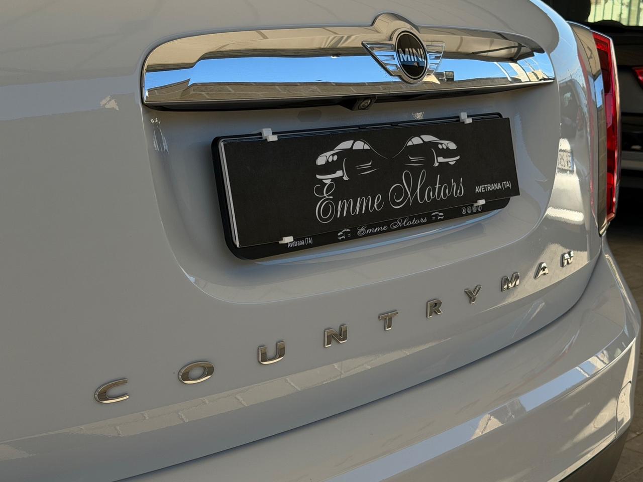 Mini Cooper Countryman 1.5 One D NEOPATENTATI