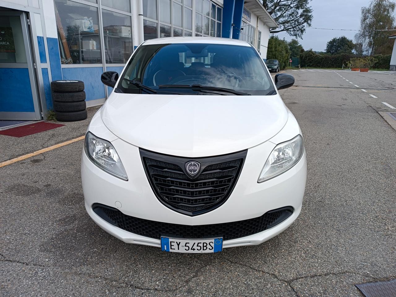 Lancia Ypsilon 1.2 69 CV 5 porte Elle
