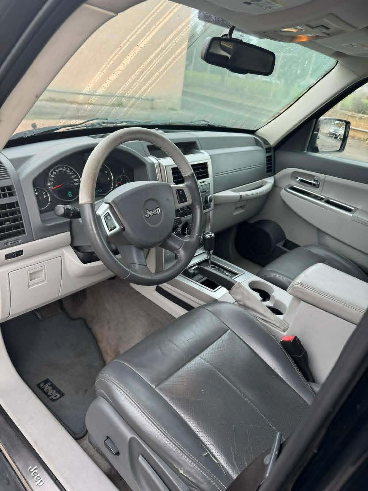 Jeep Cherokee 2.8 CRD DPF Sport