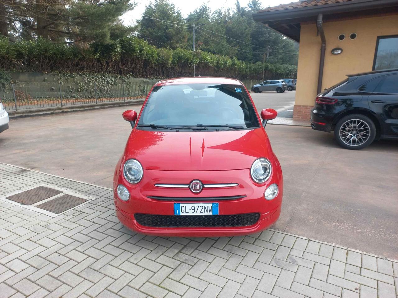Fiat 500 1.0 Hybrid Red