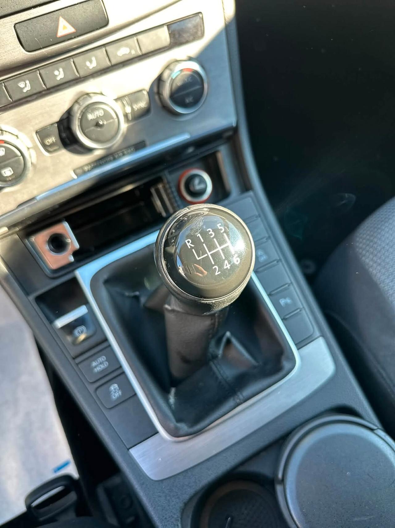 Volkswagen Passat 1.6 TDI Comfortline BlueM. Tech.