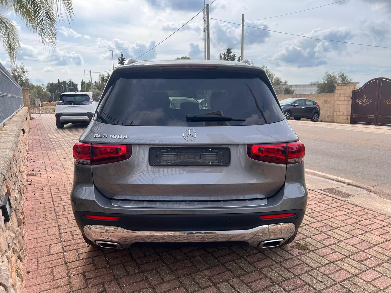 Mercedes-benz GLB 180 d Automatic Business
