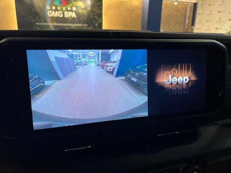 Jeep Wrangler Unlimited 2.0 turbo Sahara auto