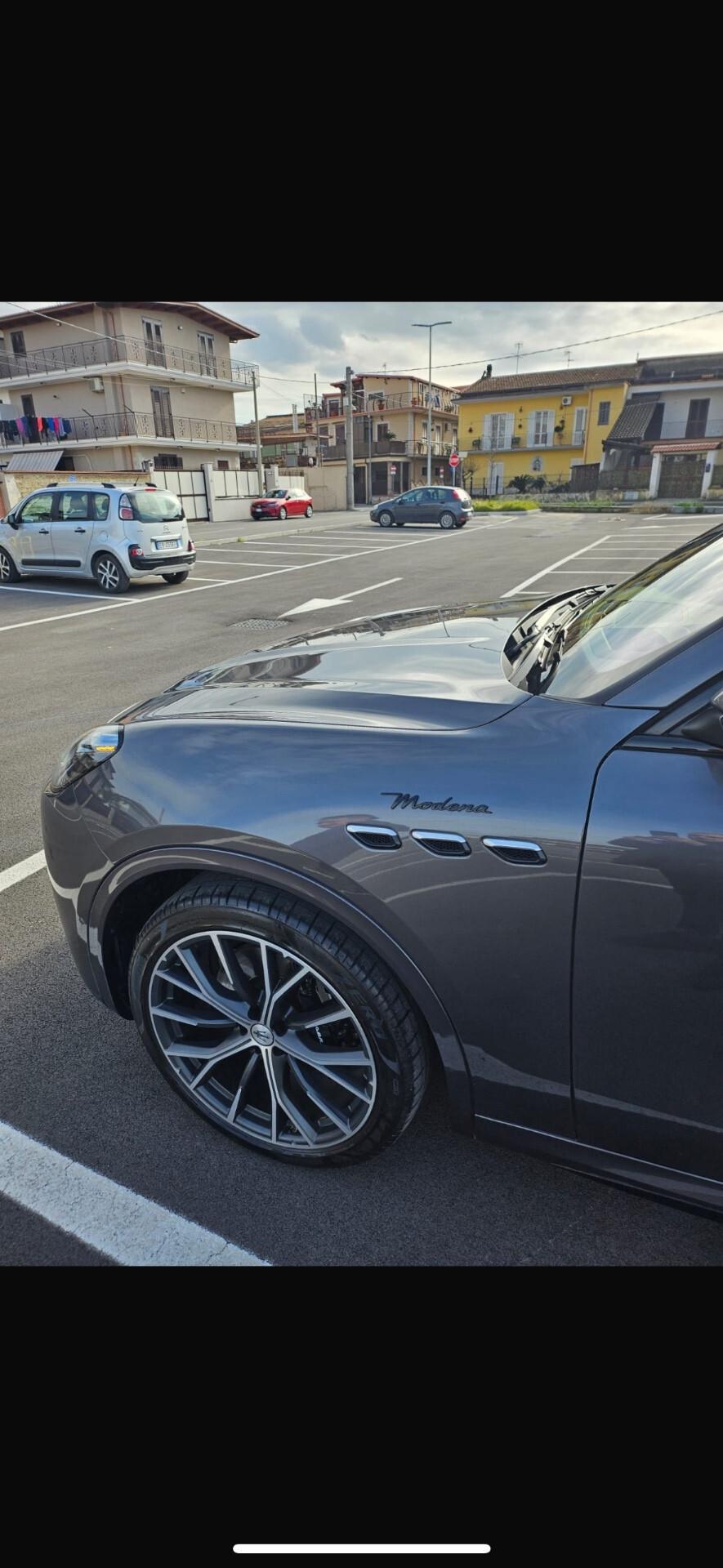 Maserati Grecale MHEV 330 CV AWD Modena