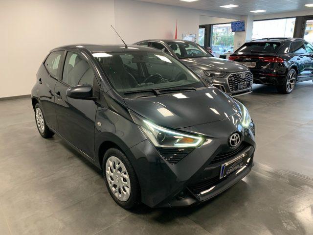 TOYOTA Aygo 1.0 Benzina 5 Porte Connect x-business