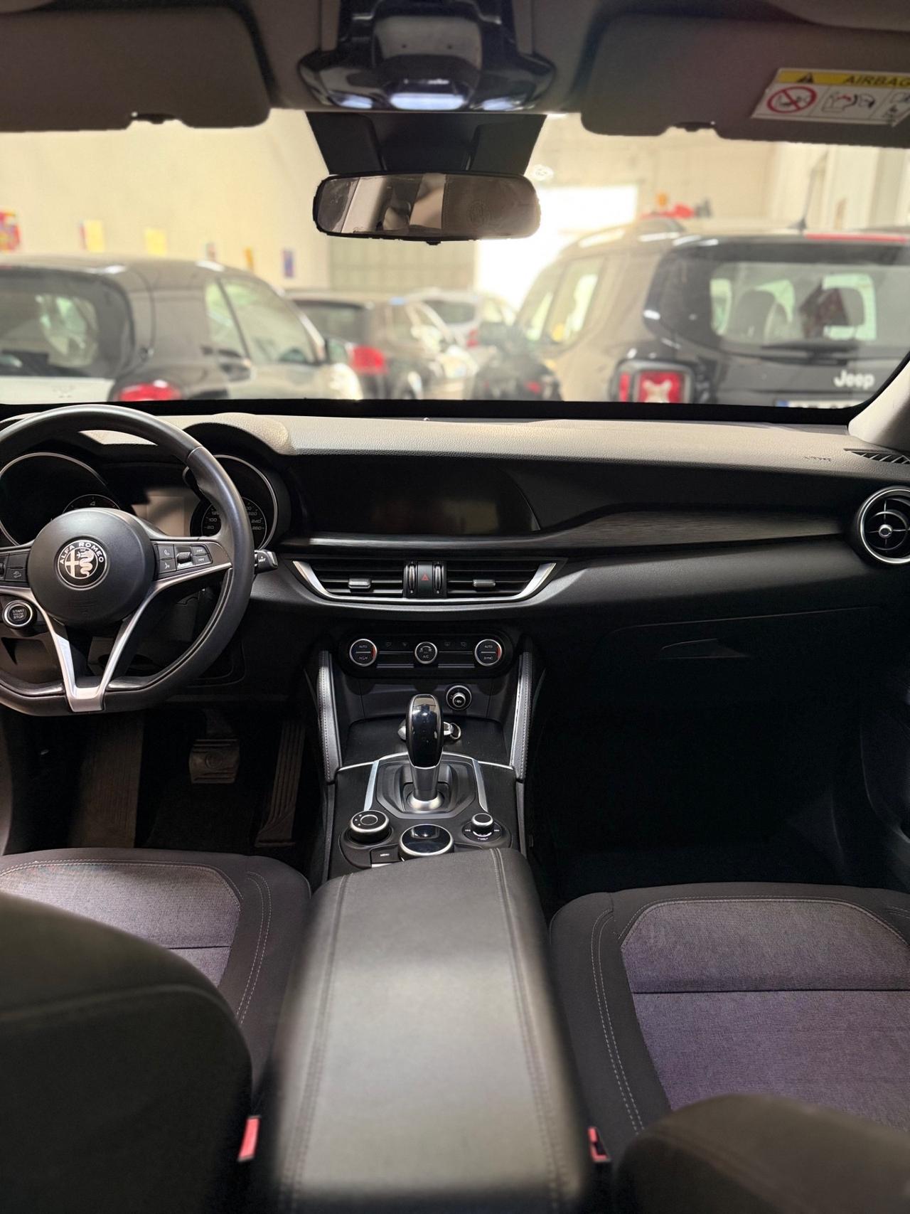 ALFA ROMEO STELVIO 2.2 DIESEL 180 CV AUTOMATICA Q4 – 2018 Furius Car
