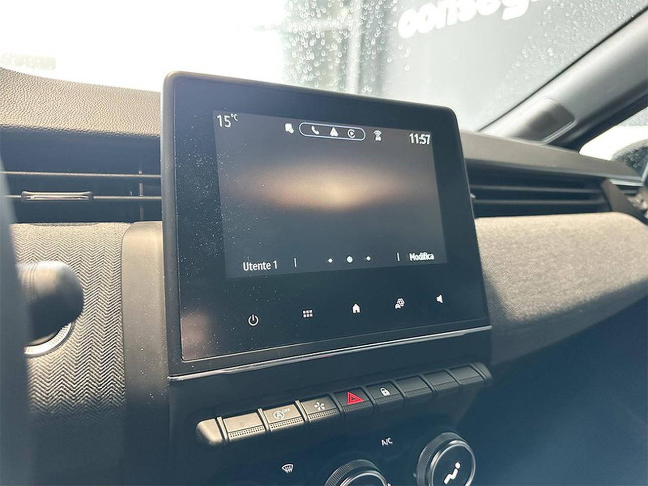 Renault Clio 1.0 tce techno 90cv