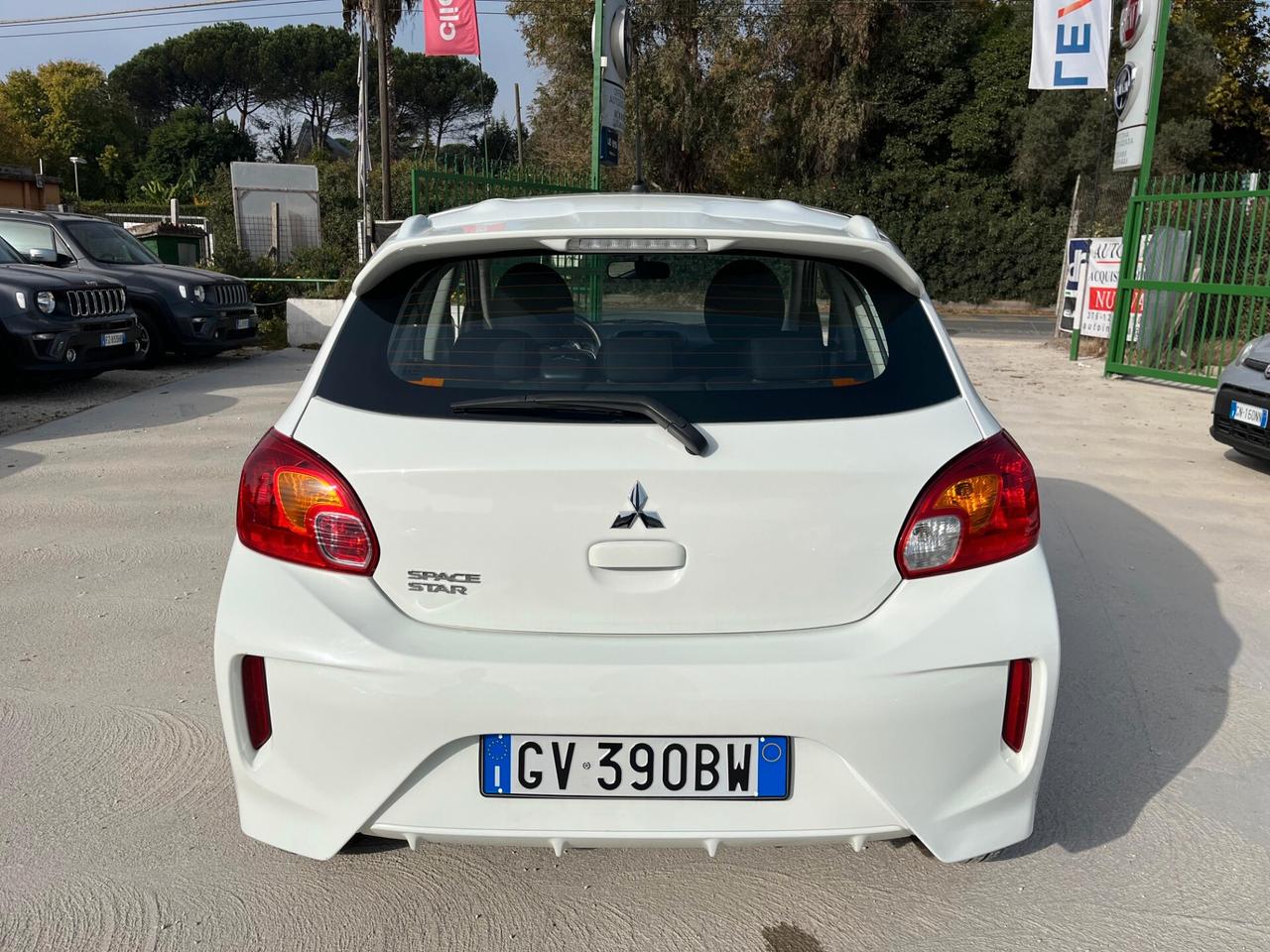 Mitsubishi Space Star 1.2 Invite SDA