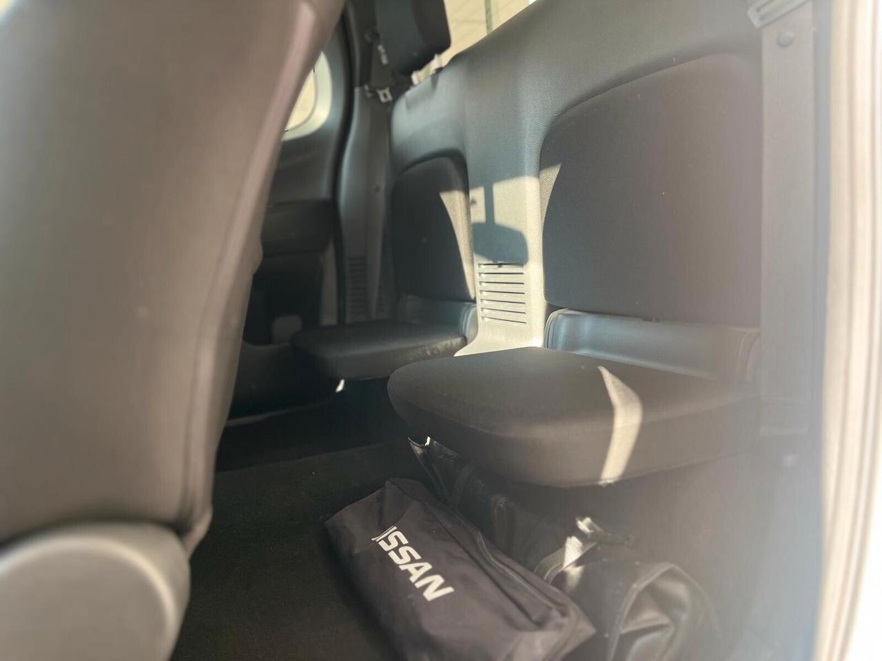 NISSAN NAVARA 2.3 dCi 4WD 2020 4 PORTE 4 POSTI - UNICOPROPRIETARIO