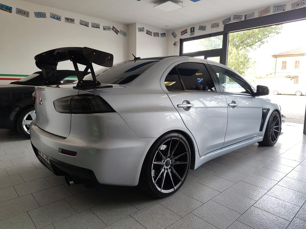 Mitsubishi Lancer Evolution X CAMBIO MANUALE