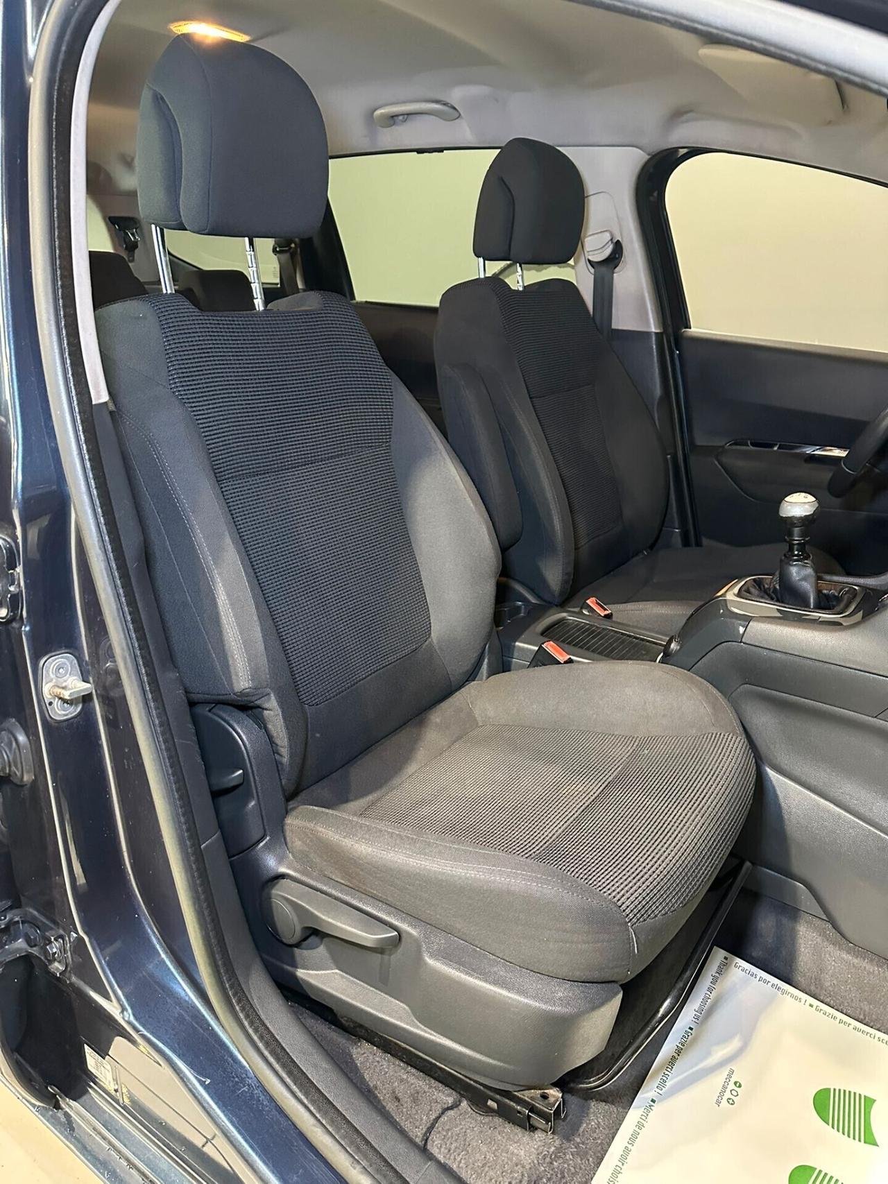 Peugeot 5008 1.6 HDi 115CV 8V Business