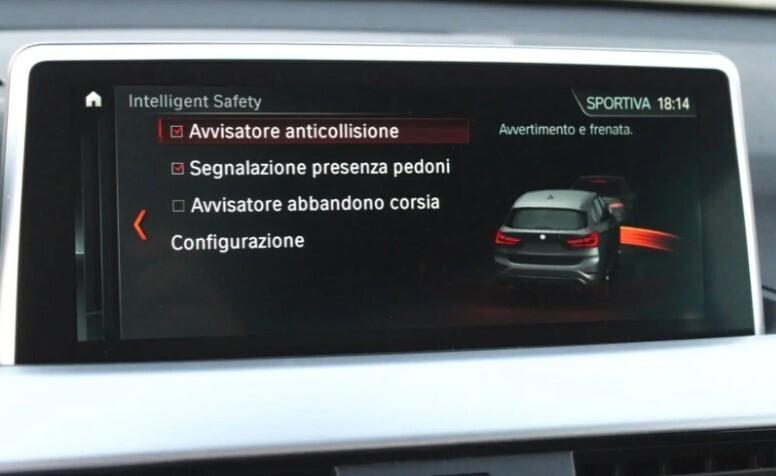 Bmw X1 sDrive 18d Aut. *LUCI AMBIENTE
