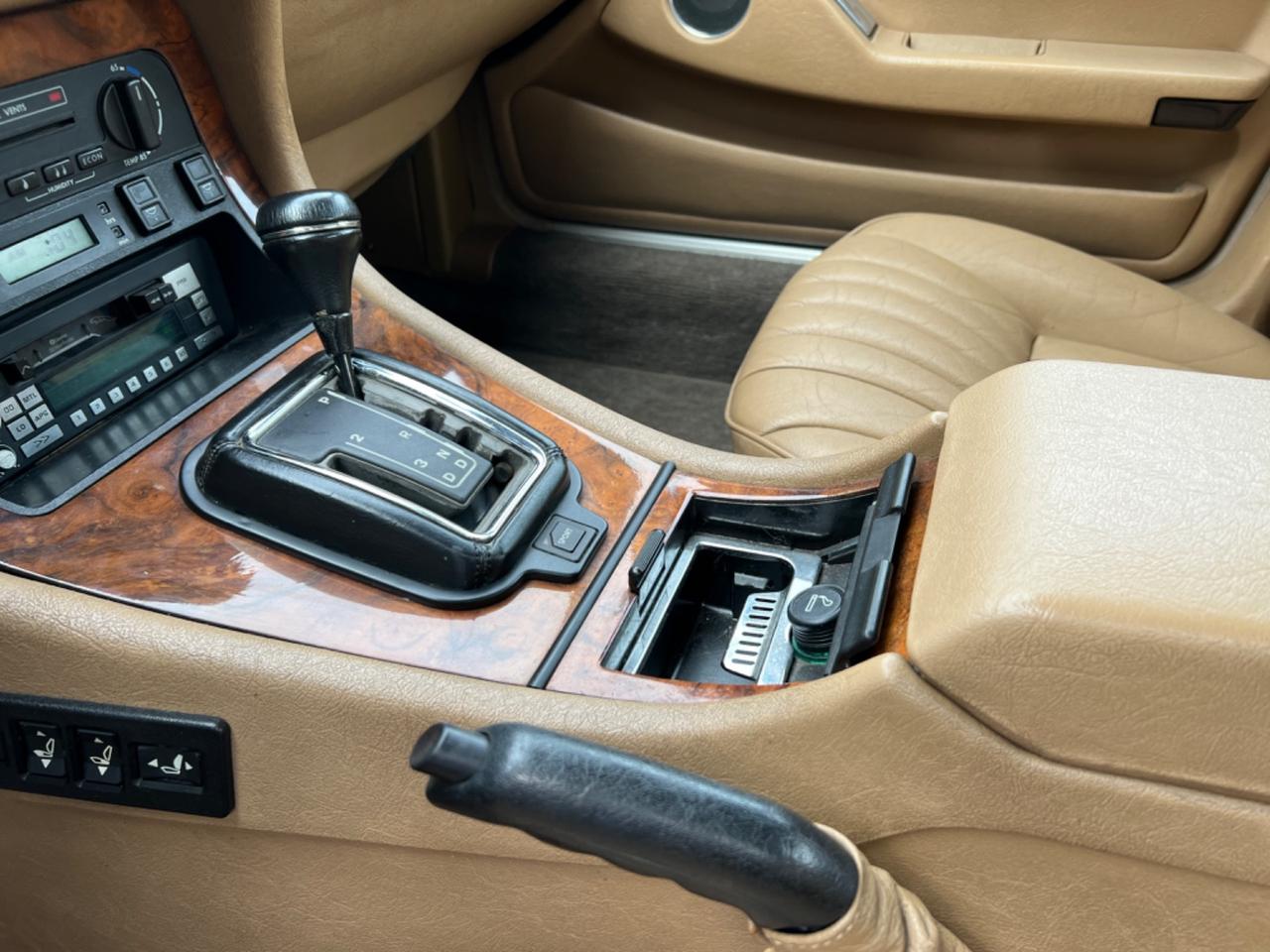 Jaguar XJ XJ6 4.0