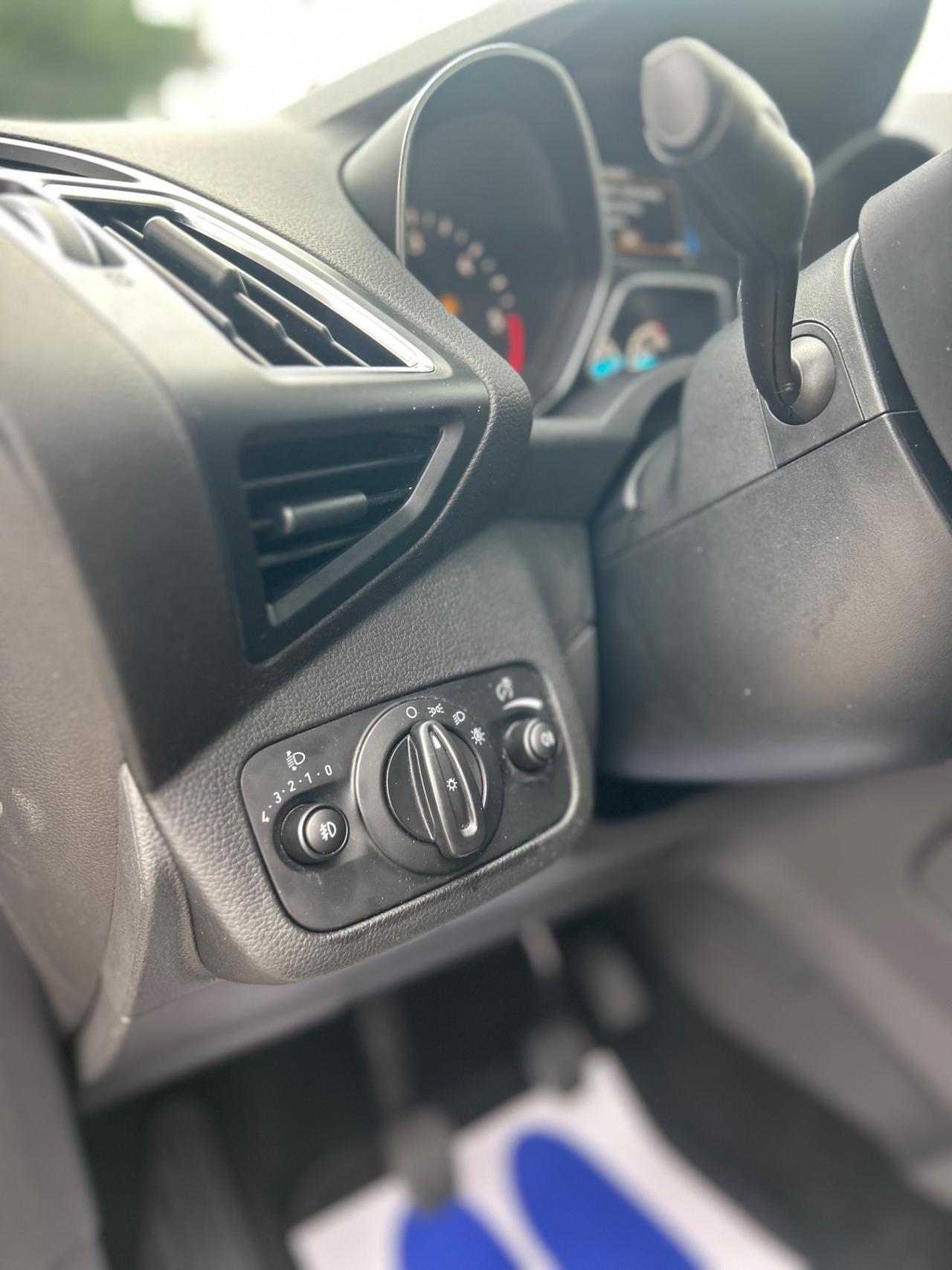 Ford Kuga 1.5 TDCI 120 CV Titanium