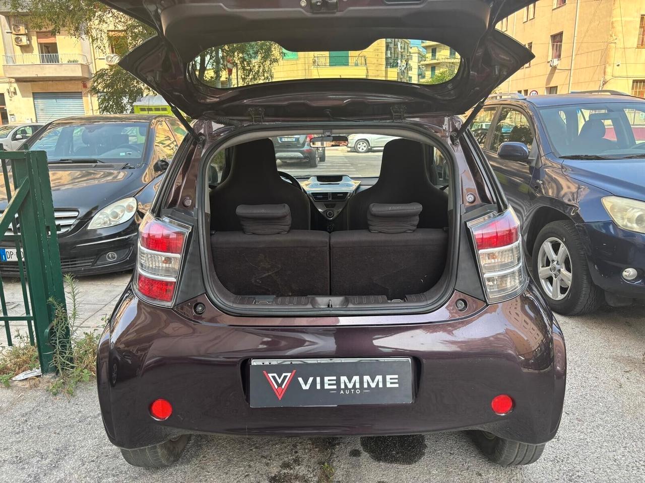 Toyota iQ 1.0 Multidrive Versione Lancio