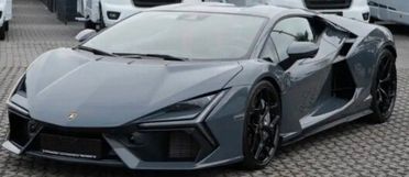 Lamborghini Revuelto con propulsore ibrido V12 da 6.498 cc (ibrido plug-in, HPEV)