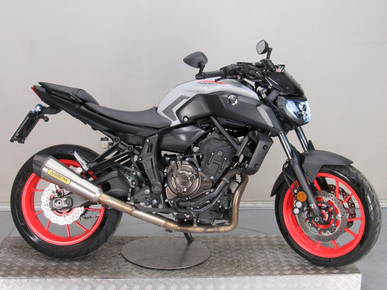 Yamaha MT-07 ABS ICE FLUO SCARICO ARROW