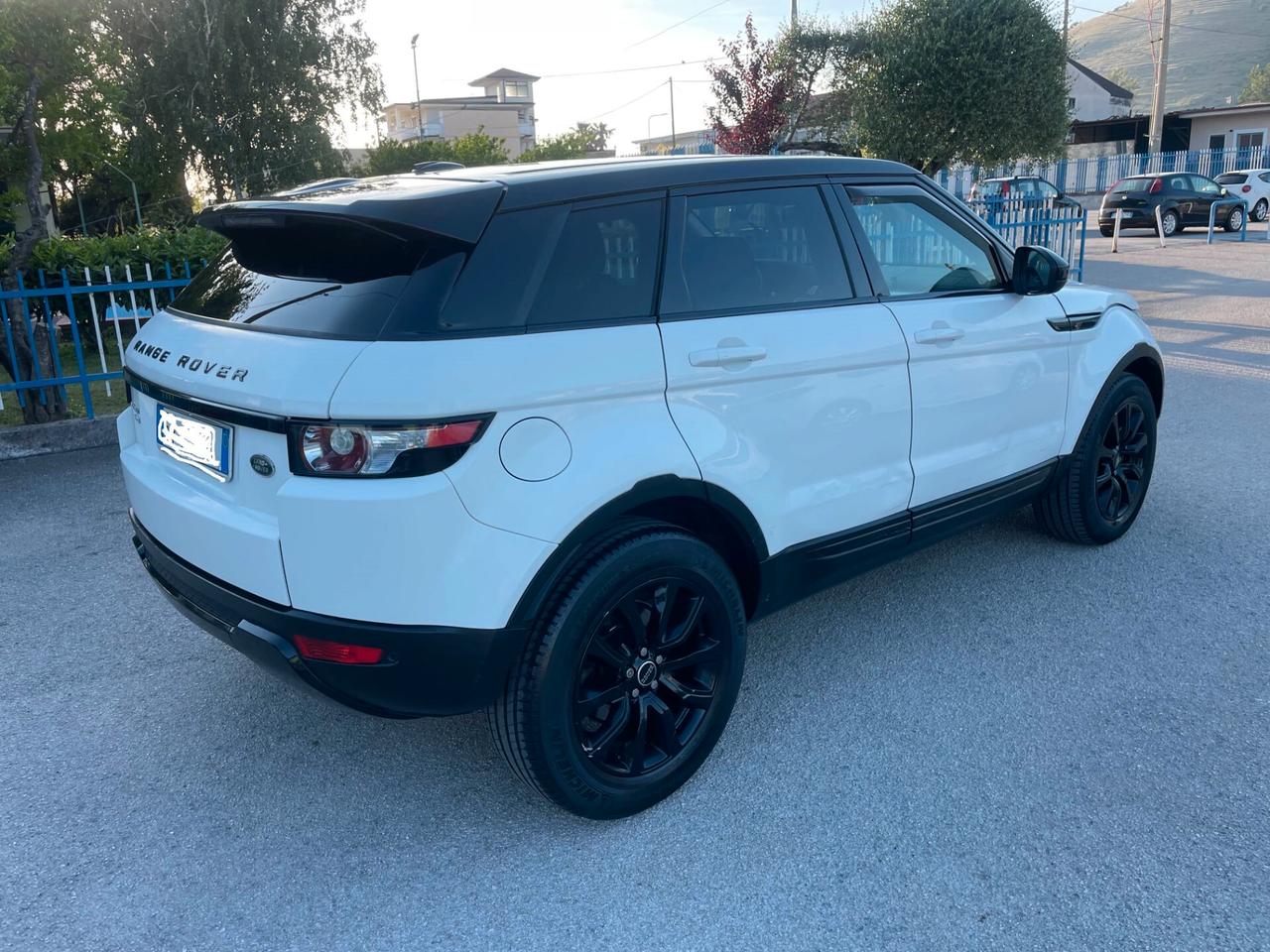 Land Rover Range Rover Evoque 2.2 Sd4 5p. Dynamic