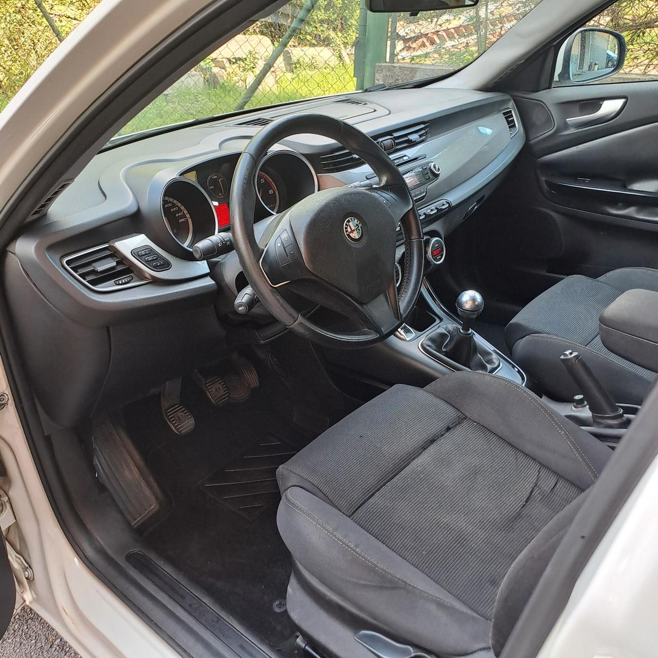Alfa Giulietta 1.6 Jtd KM REALI