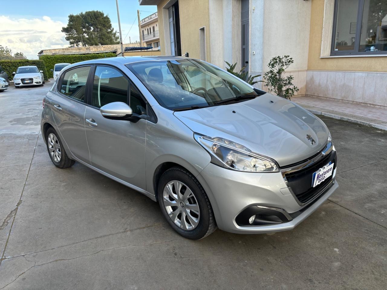 Peugeot 208 BlueHDi 75 5 porte Allure x NEOPATENTATI