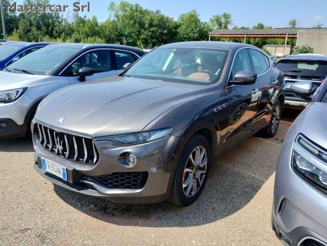 MASERATI Levante Levante 3.0 V6 250cv auto - targa FR354NL -