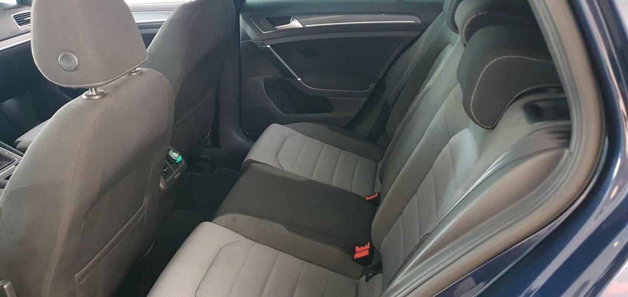 Volkswagen Golf 1.6 TDI 110 CV 5p. Sport Edition BlueMotion Technology