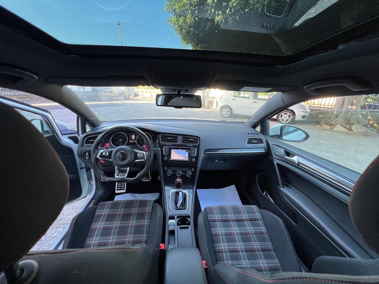 Golf 7 Gti 220cv leggere descrizione