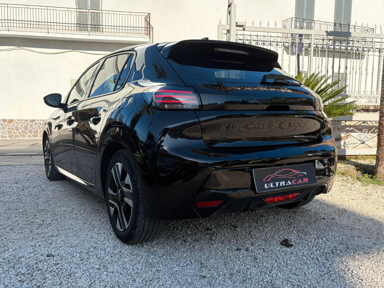 Peugeot 208 PureTech 100 Stop&Start 5 porte Allure