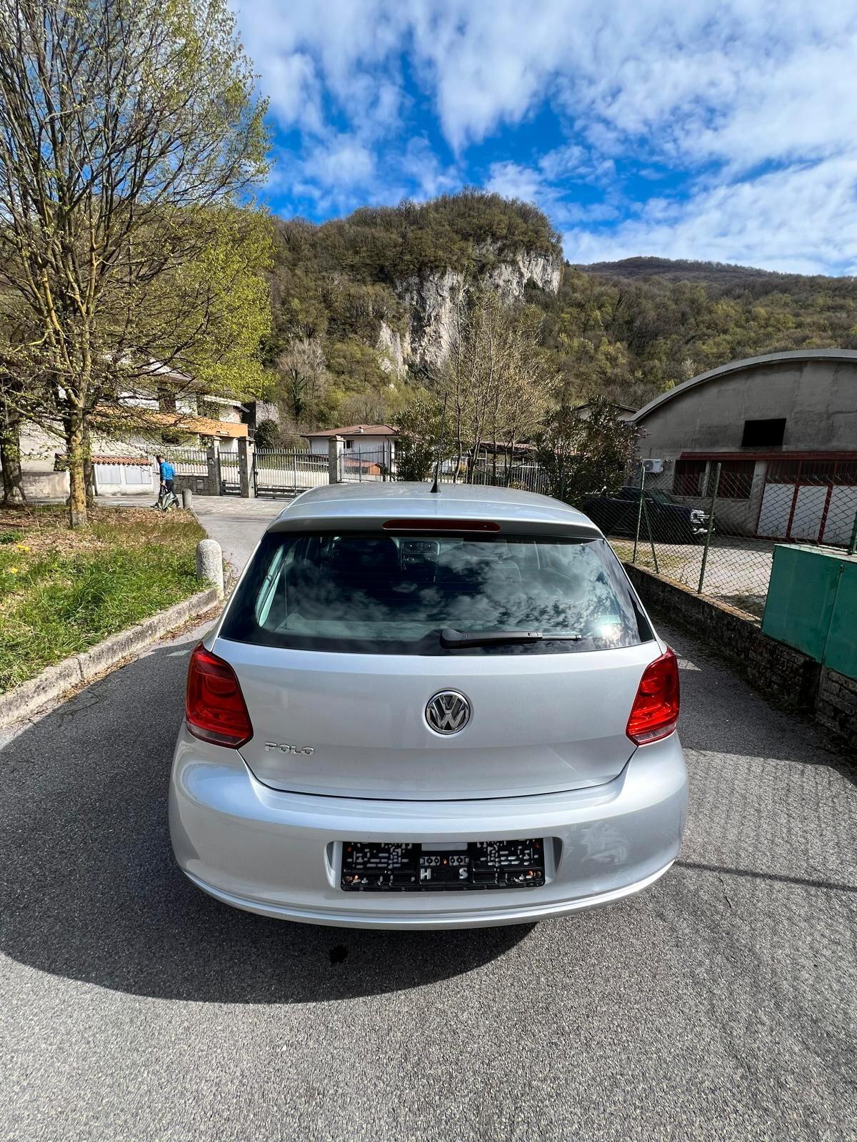 Volkswagen Polo 1.2 benzina euro 5 neo patentati